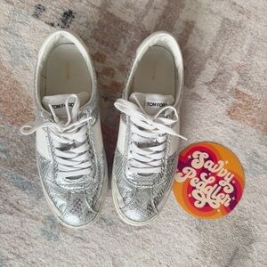 Tom Ford Metallic Leather Lowback Sneakers Size 9